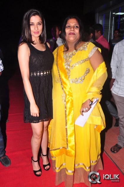 Madhurima-at-Yes-Mart-Lucky-Draw-Contest